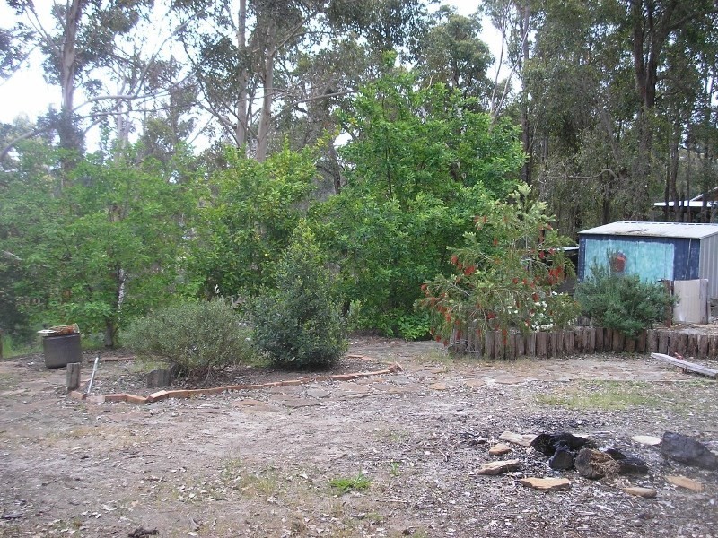 8 Brockman Street, Balingup WA 6253