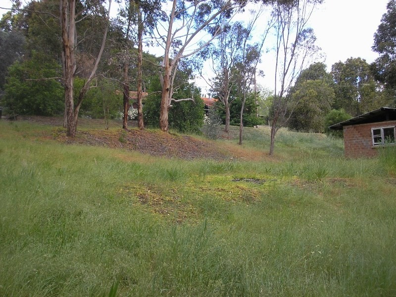 8 Brockman Street, Balingup WA 6253