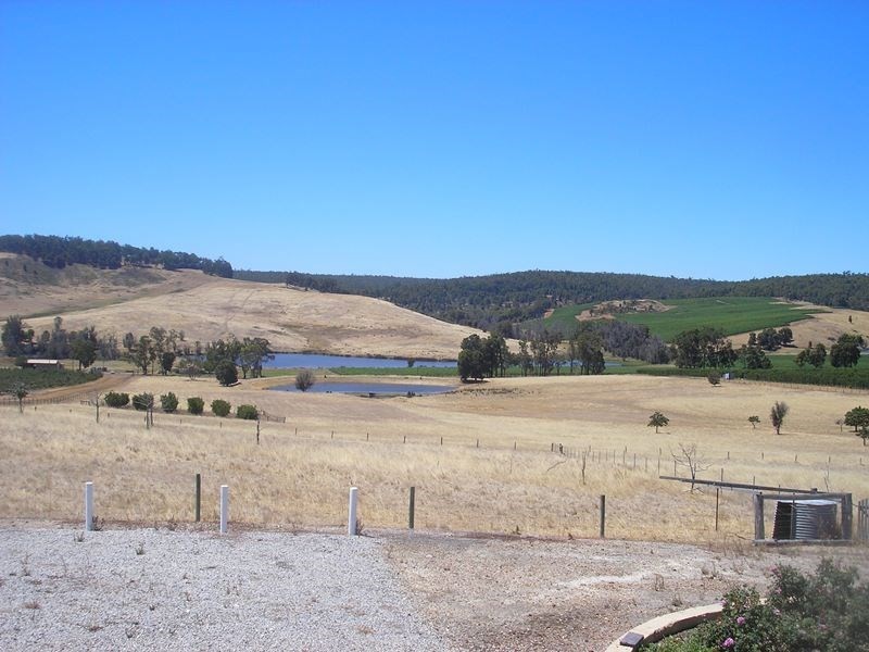 55 Martin Place, Mullalyup WA 6252