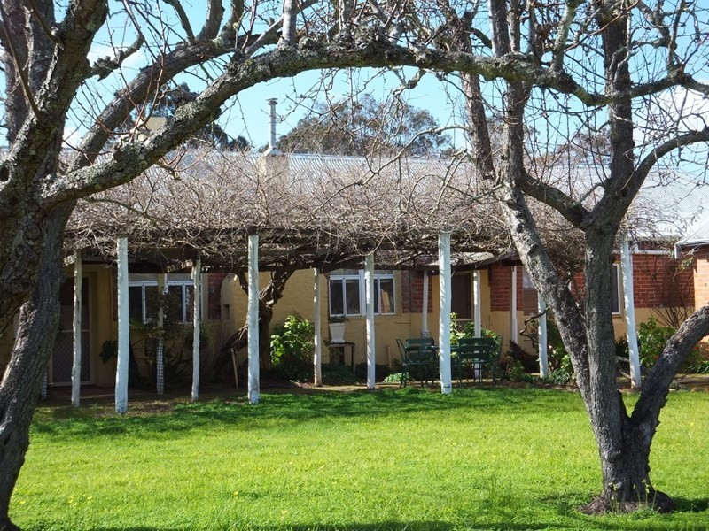 21064 (1864) South Western Highway, Mullalyup WA 6252