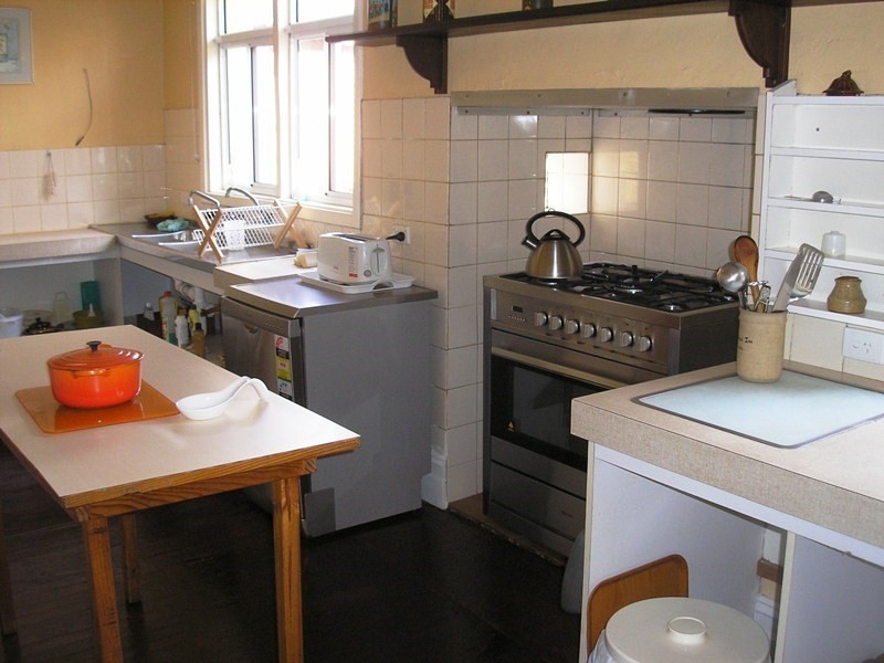 21064 (1864) South Western Highway, Mullalyup WA 6252