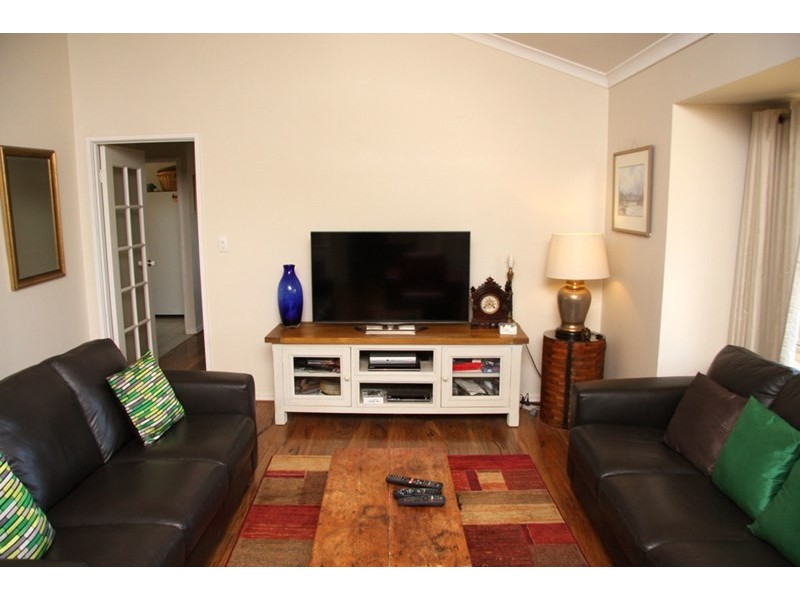 36 Campbell Street, Balingup WA 6253