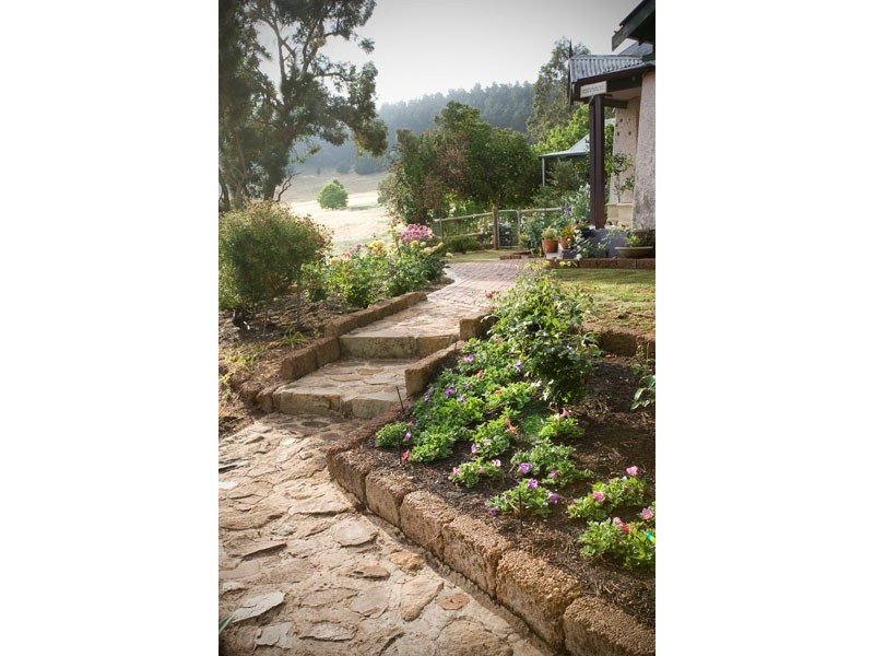 208 jayes Road, Balingup WA 6253