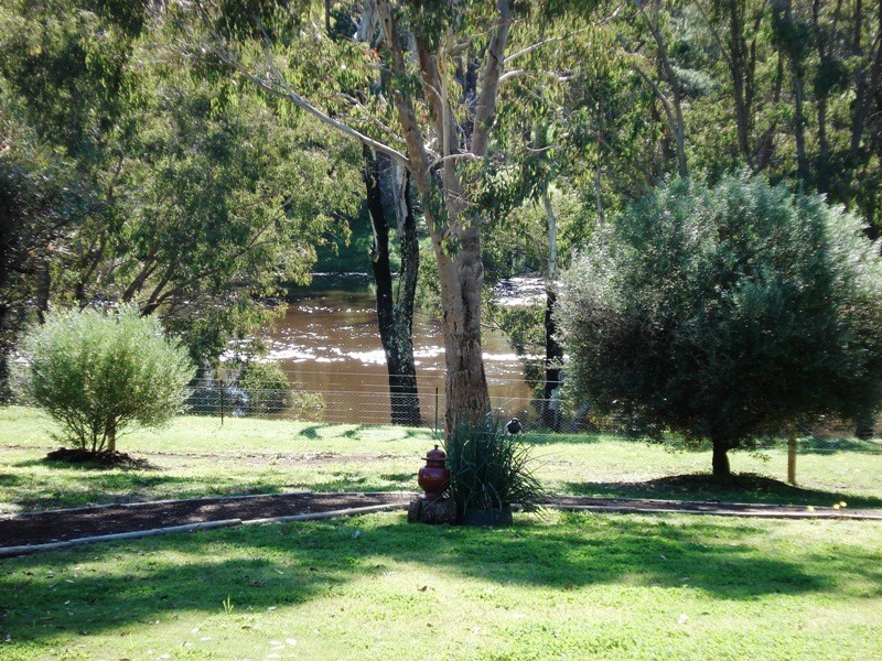 26 Tweed Road, Bridgetown WA 6255