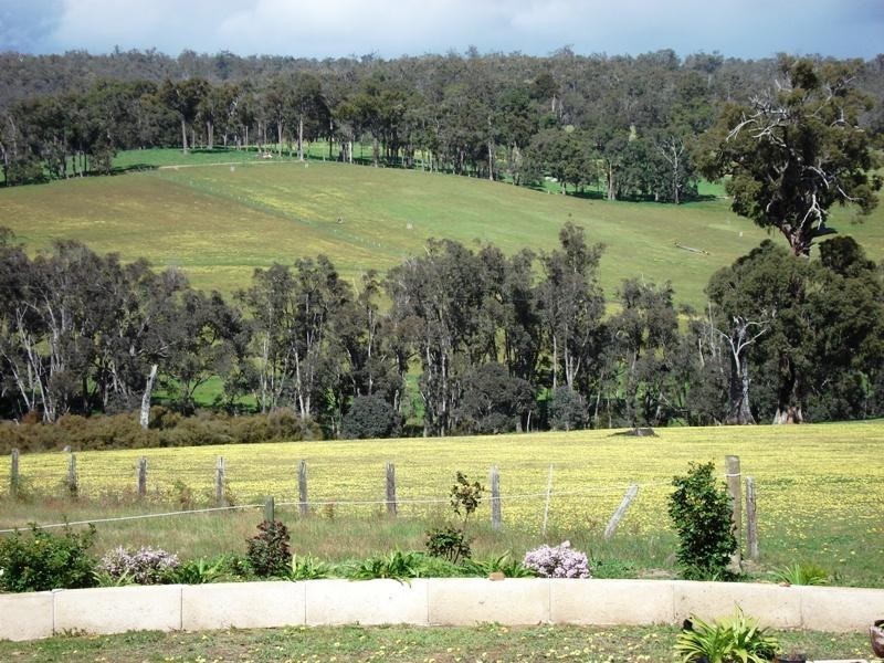 18 Weslington Road, Balingup WA 6253