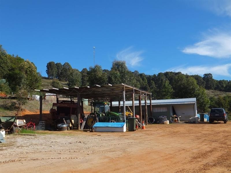 120 Grandis Grove, Balingup WA 6253