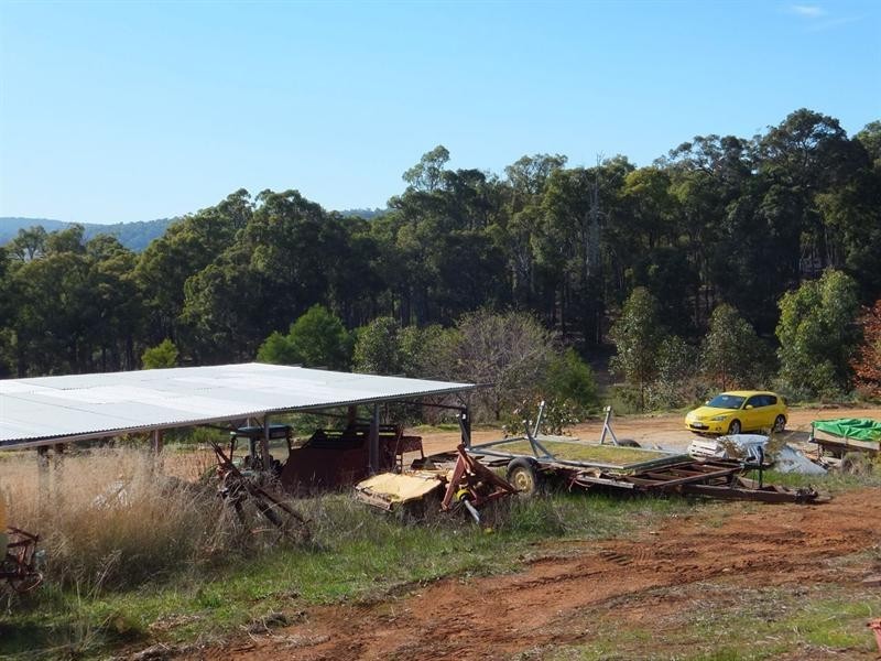 120 Grandis Grove, Balingup WA 6253