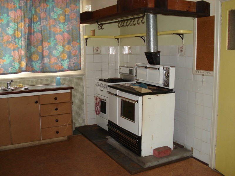 7 Giles Street, Wilga WA 6243