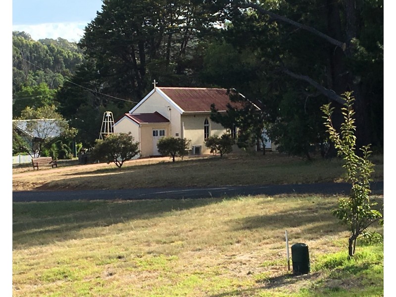 8 Roberts Street, Balingup WA 6253