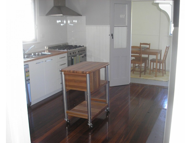 8 Roberts Street, Balingup WA 6253