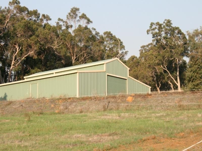 36 Campbell Street, Balingup WA 6253