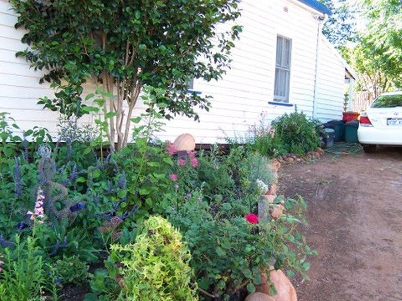 27 Forrest Street, Bridgetown WA 6255