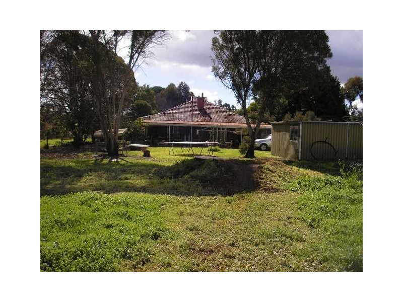 14 South Western Highway, Balingup WA 6253
