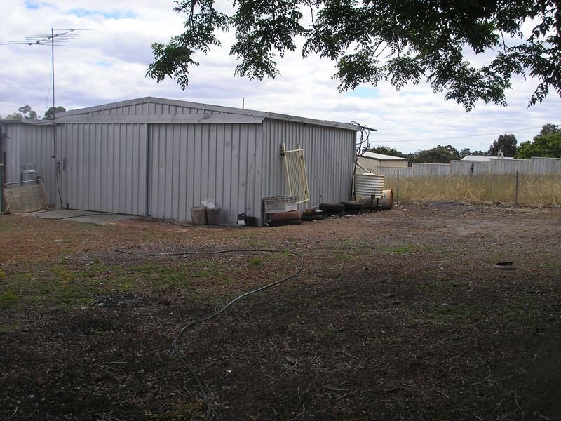 56 Blackwood Road, Greenbushes WA 6254