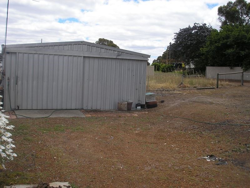 56 Blackwood Road, Greenbushes WA 6254