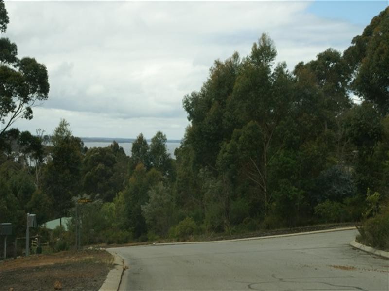 7 Ravenhill Heights, Ocean Beach, Denmark WA 6333