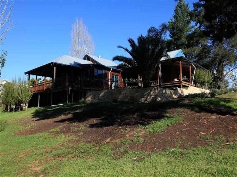 8 Carey Street, Donnybrook WA 6239