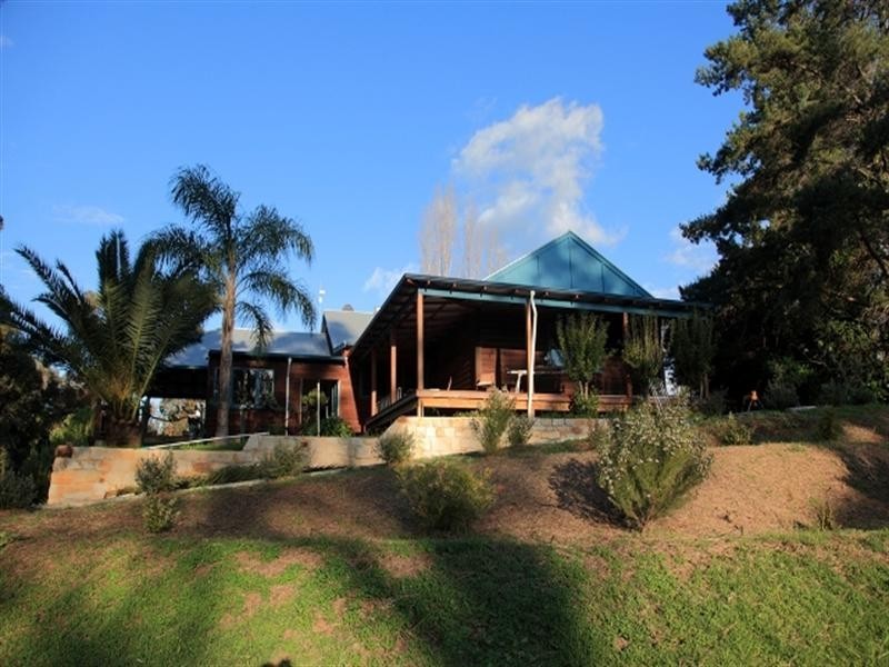 8 Carey Street, Donnybrook WA 6239