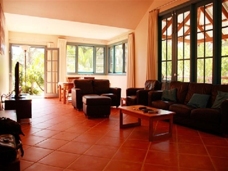 8 Carey Street, Donnybrook WA 6239