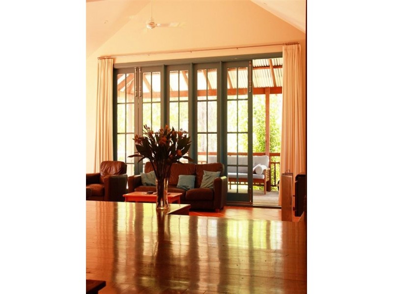 8 Carey Street, Donnybrook WA 6239