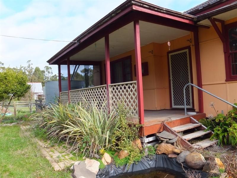 7 Giles Street, Wilga WA 6243