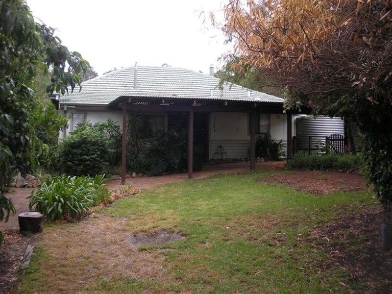 18 DE LISLE Street, Balingup WA 6253