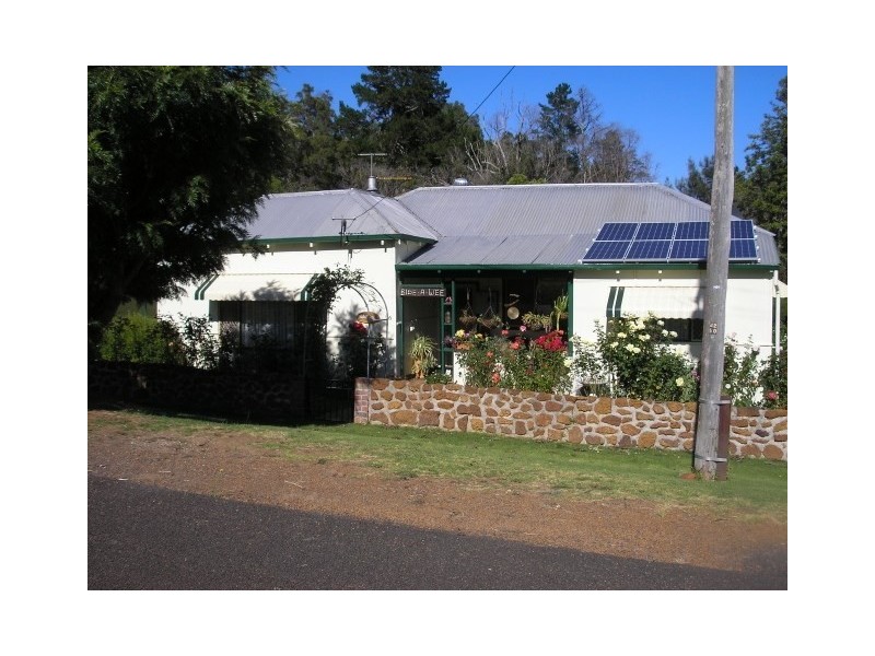 46 ROBERTS Street, Balingup WA 6253