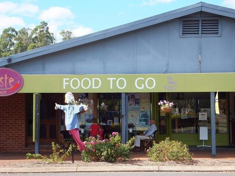63 South West Highway, Balingup WA 6253