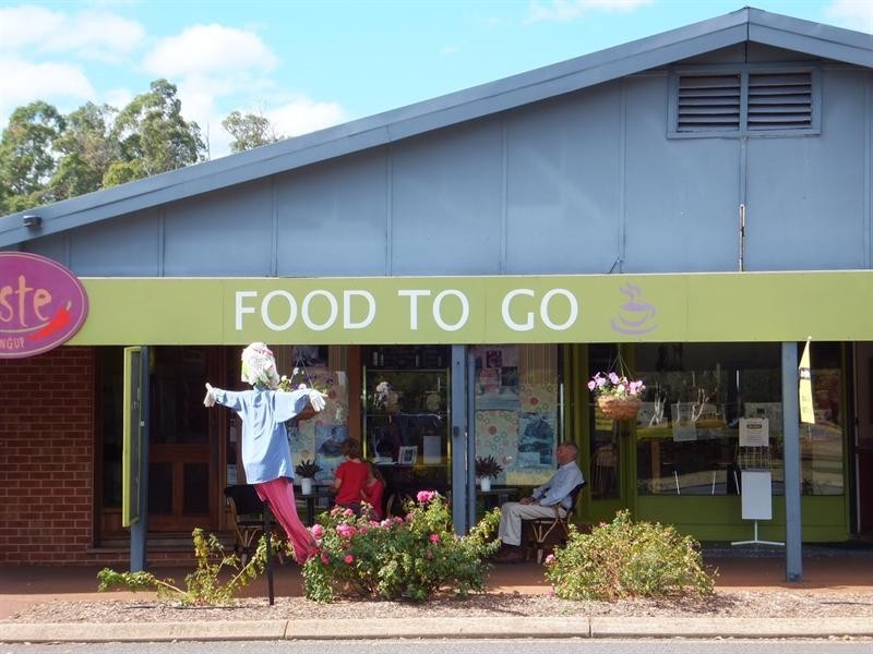 63 South West Highway, Balingup WA 6253