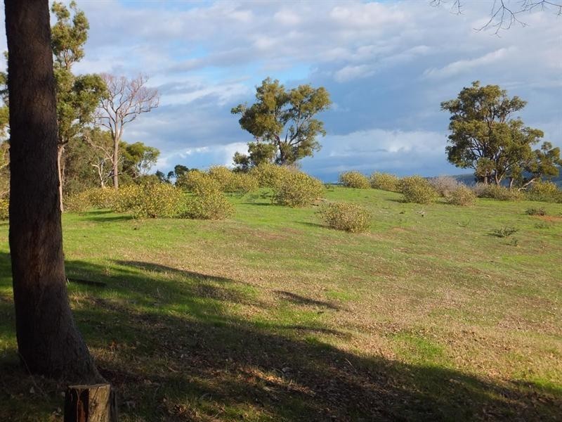 LOT 10 NIEUWENHUYZE Road, Kirup WA 6251