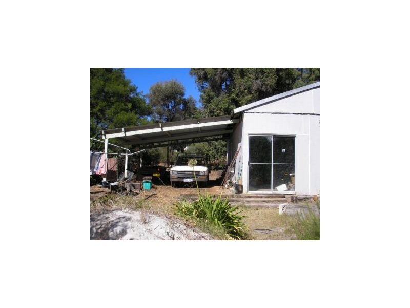 25 Brockman, Balingup WA 6253