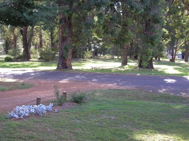 14 De Lisle Street, Balingup WA 6253