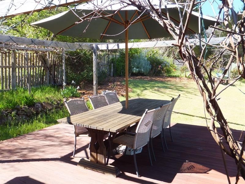 11 Brockman Street, Balingup WA 6253