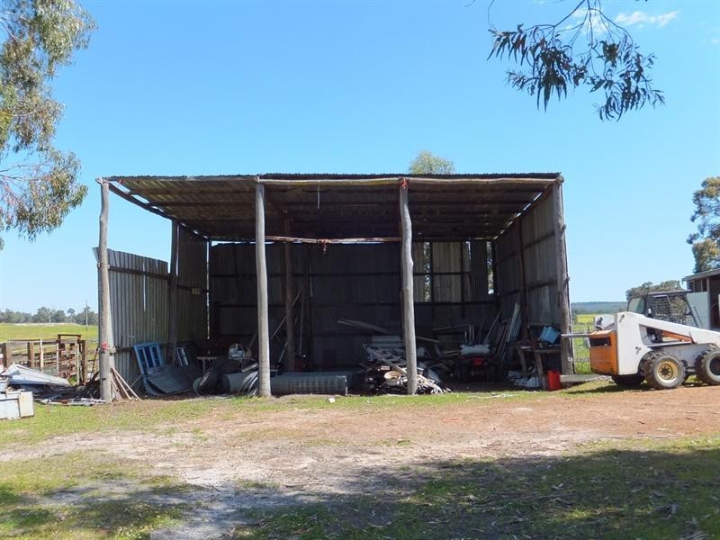 24 Cundinup-Kirup Road, Kirup WA 6251
