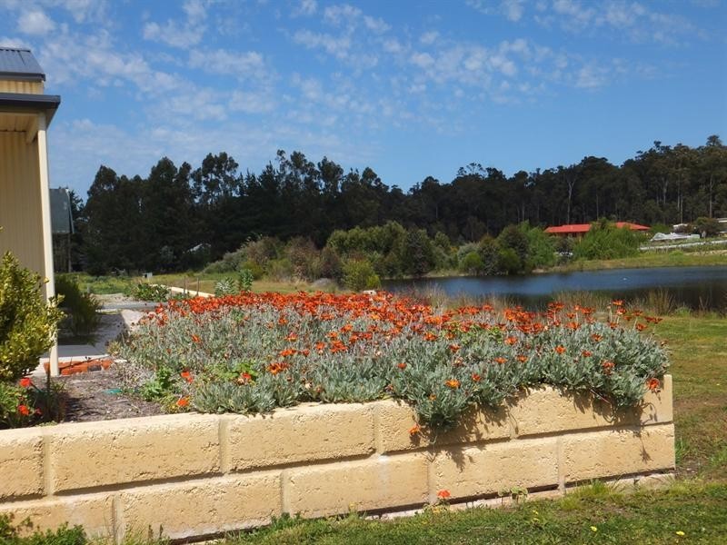 5 and 9 Baxter Street, Kirup WA 6251