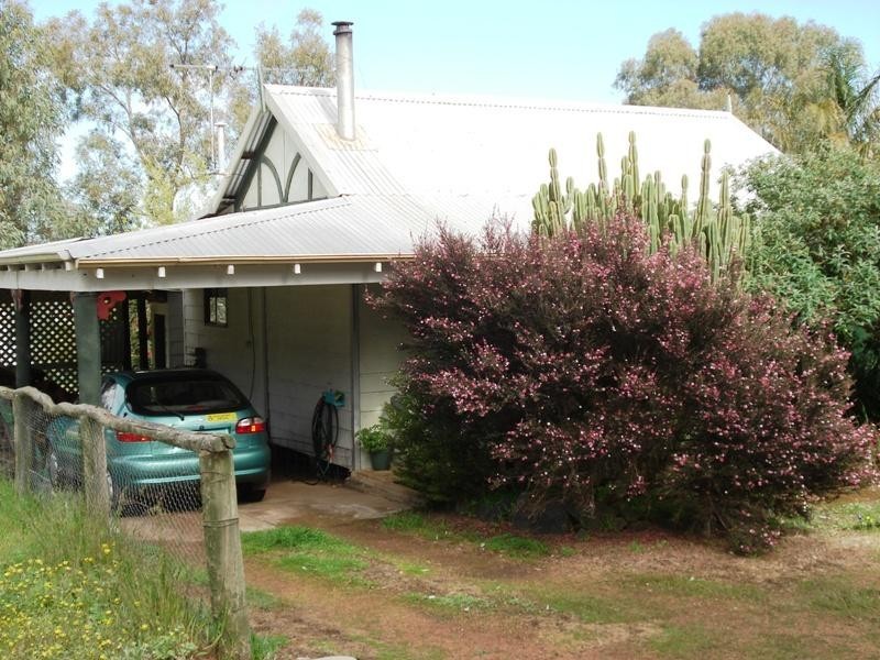 17 George Street, Greenbushes WA 6254