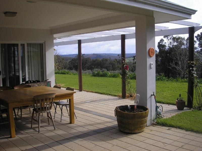 66 Knapton Road, Balingup WA 6253