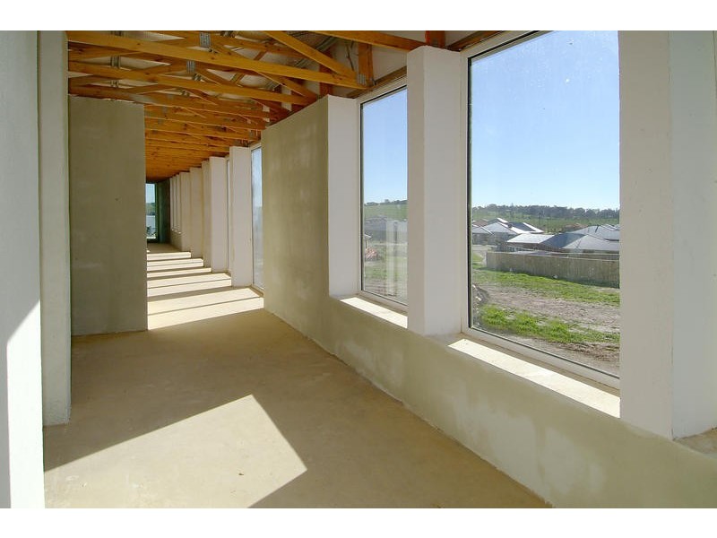 97 Brookwood Avenue, Doreen VIC 3754