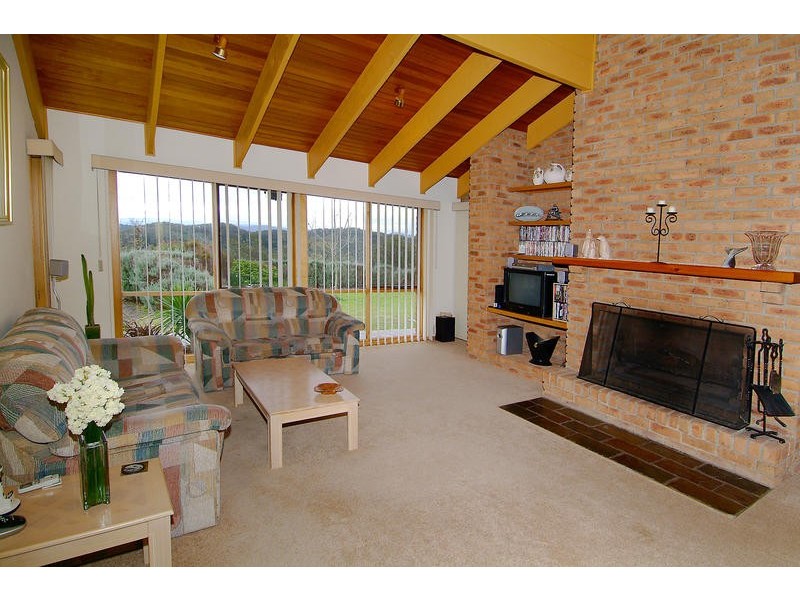 114 Mannish Road, Wattle Glen VIC 3096