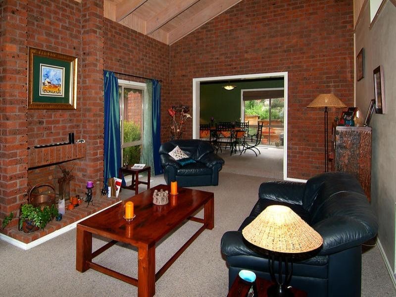 128 Weidlich Road, Eltham North VIC 3095