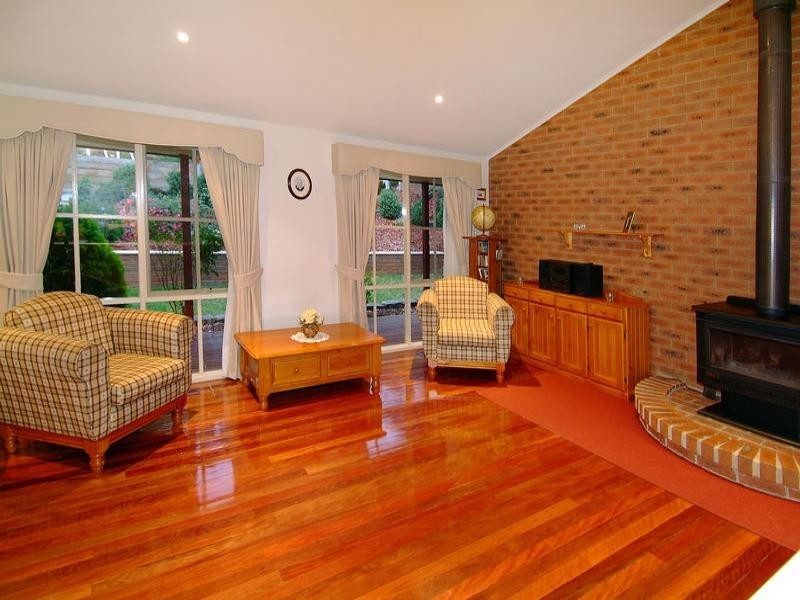 56 Grassy Flat Road, Diamond Creek VIC 3089