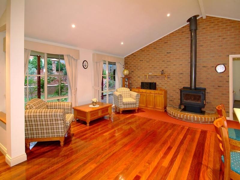 56 Grassy Flat Road, Diamond Creek VIC 3089