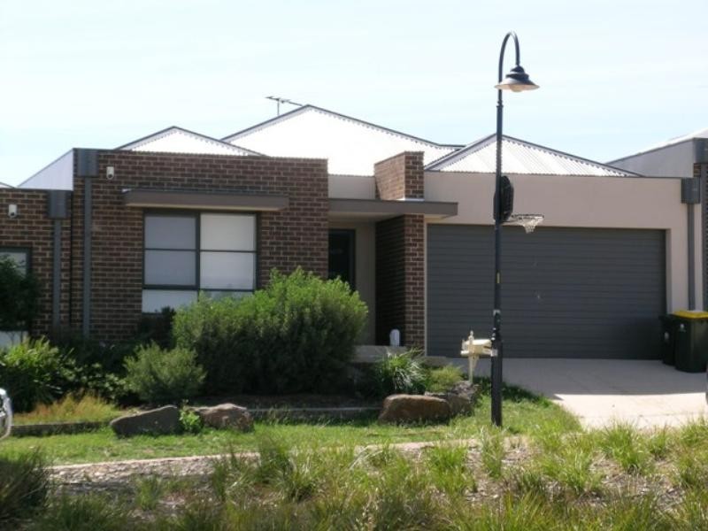 11 Mathilde Place, Doreen VIC 3754