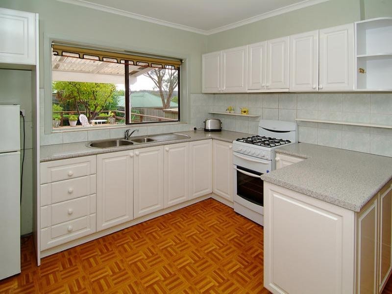 17 Wensley Street, Diamond Creek VIC 3089