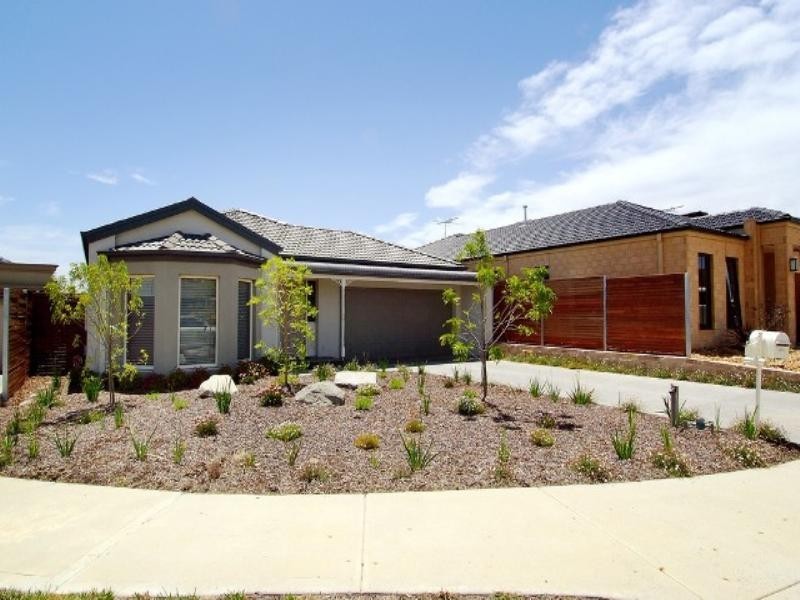 15 Smokey Glade, Doreen VIC 3754