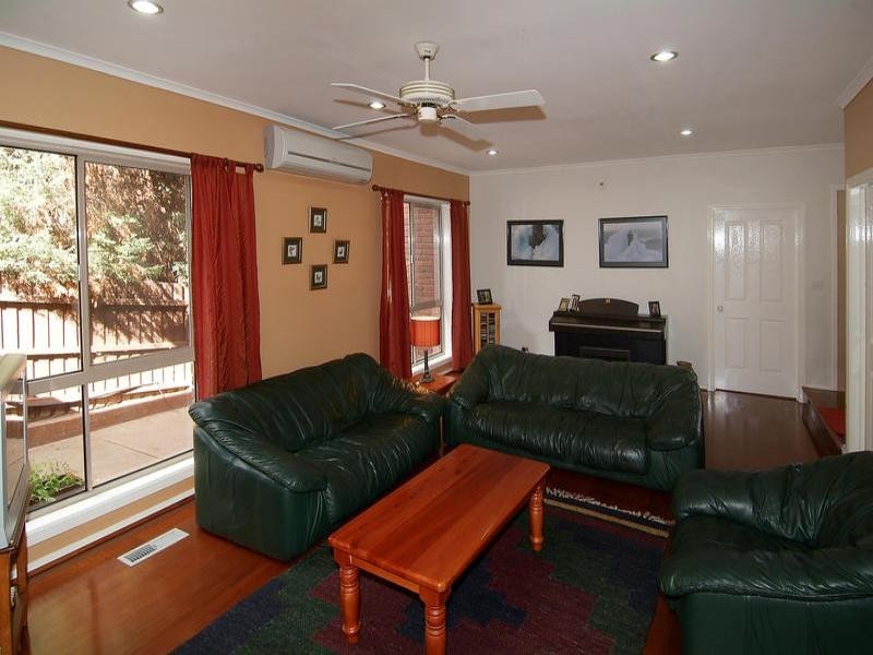 128 Weidlich Road, Eltham North VIC 3095