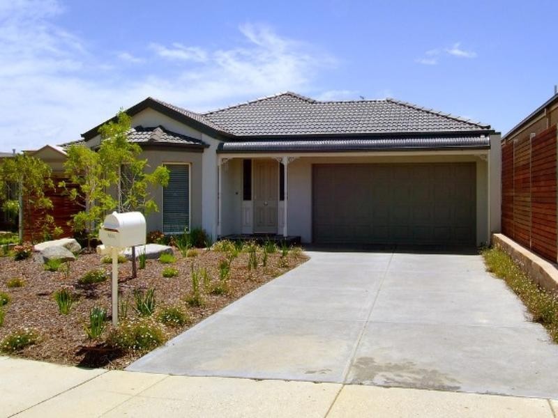 15 Smokey Glade, Doreen VIC 3754