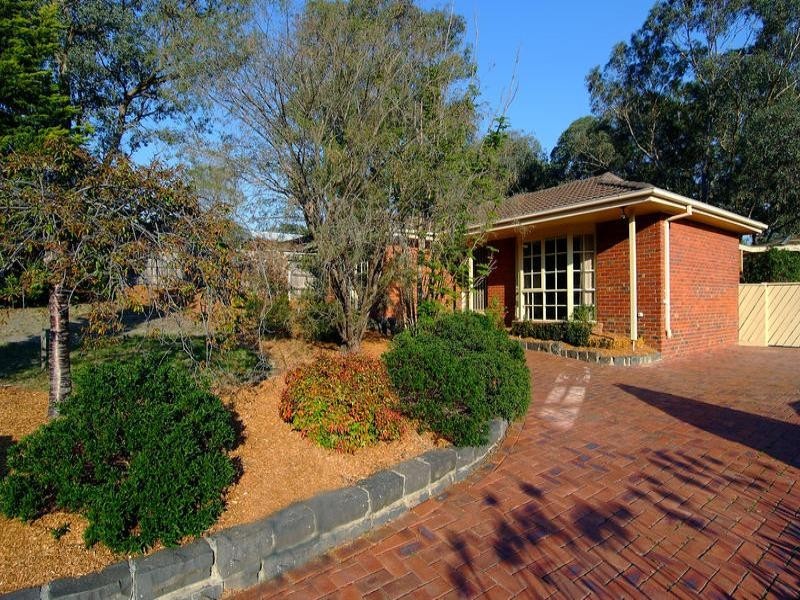 17 Kingsbury Court, Diamond Creek VIC 3089