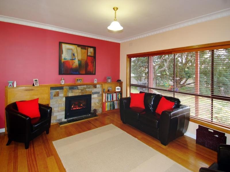26 Adeline Street, Greensborough VIC 3088