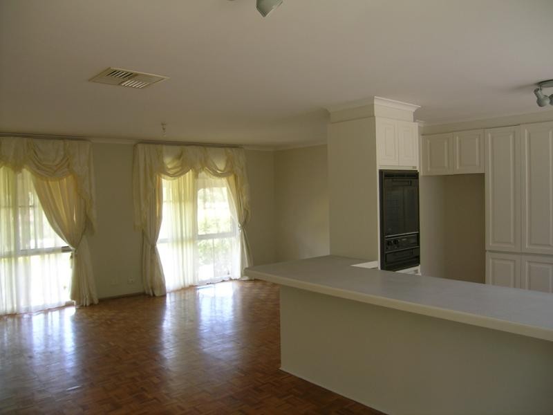 33 Landex Court, Diamond Creek VIC 3089